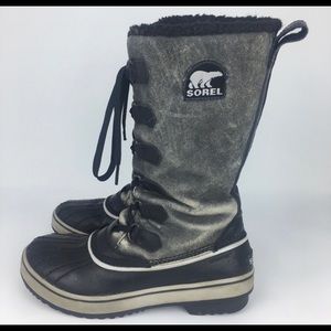 Ladies size 6 Sorel Winter Boots